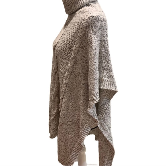 Jack by BB Dakota Keandre Oversized Cotton Turtleneck Poncho Sweater XS - Picture 8 of 12